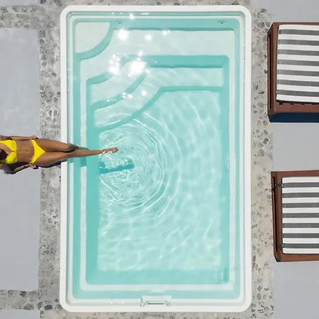 Blue White * Firostefani