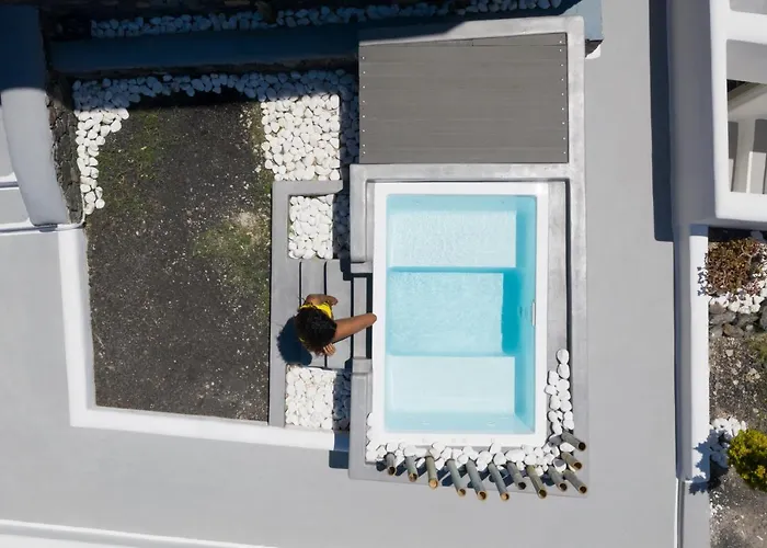 Blue White * Firostefani