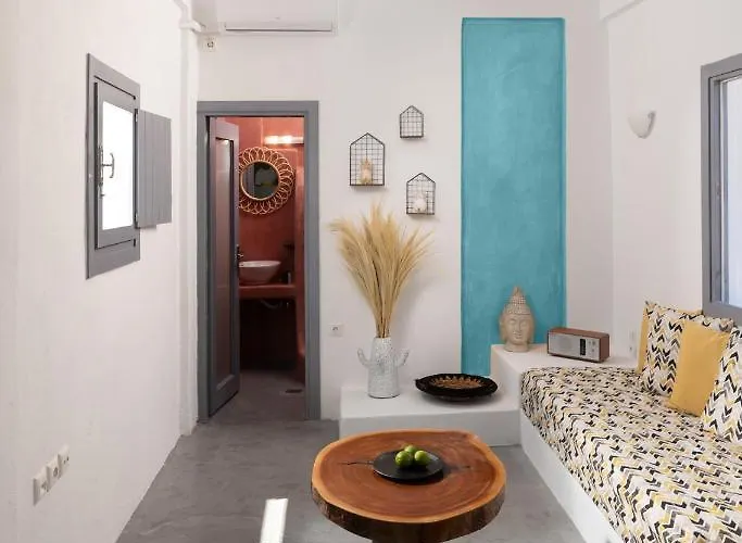 Blue White * Firostefani